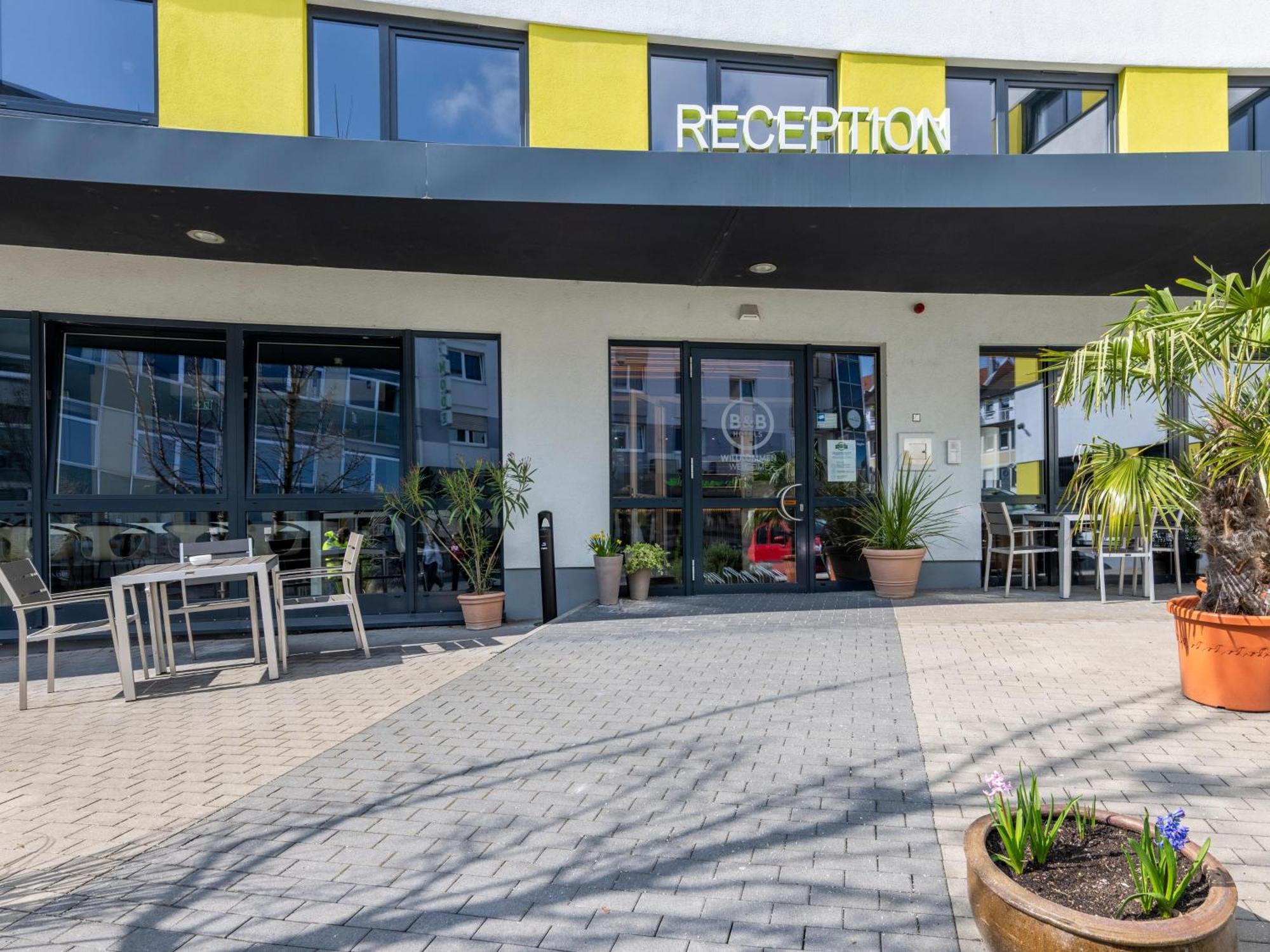 B&B Hotel Schweinfurt-City ภายนอก รูปภาพ