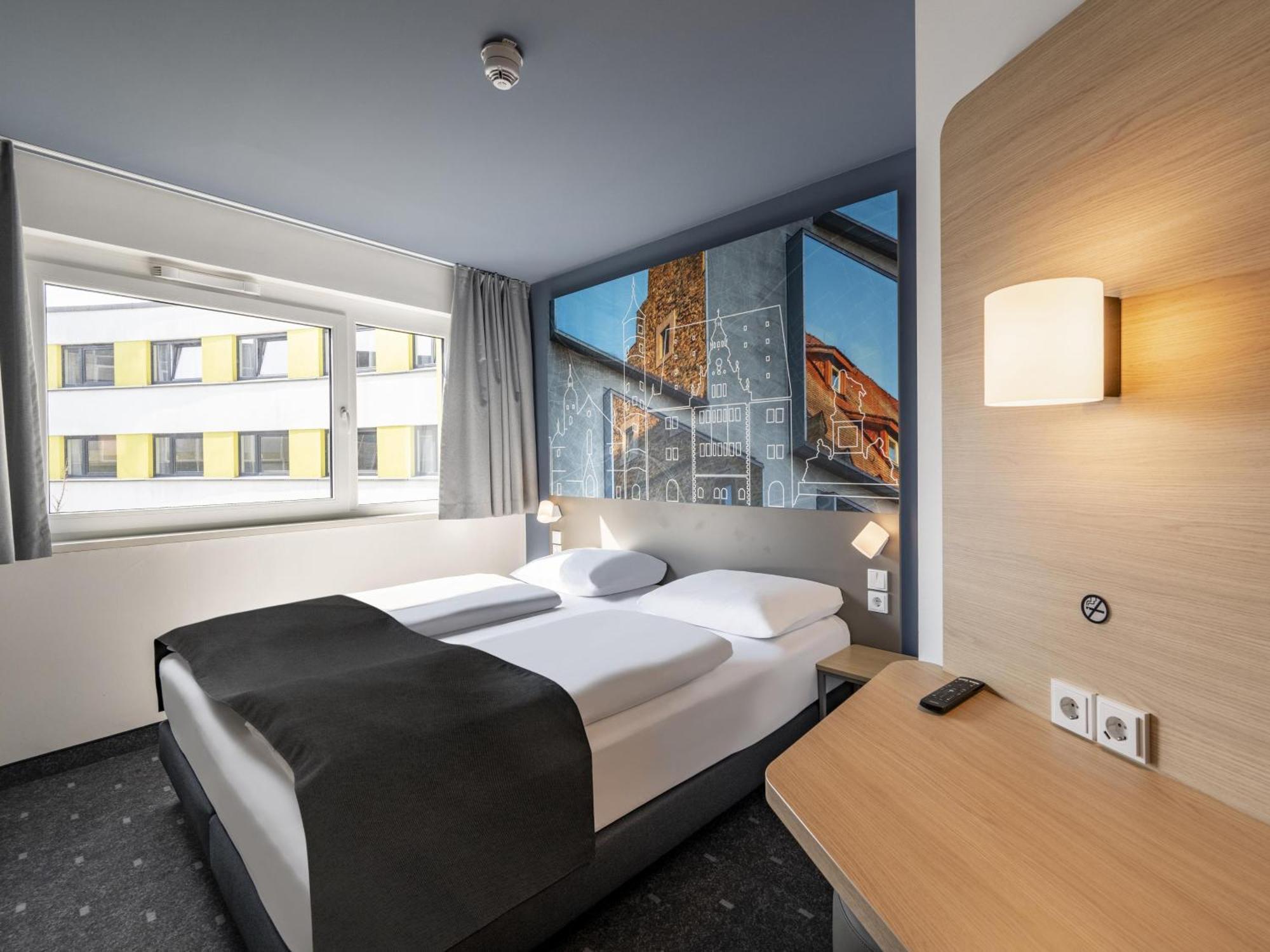 B&B Hotel Schweinfurt-City ภายนอก รูปภาพ