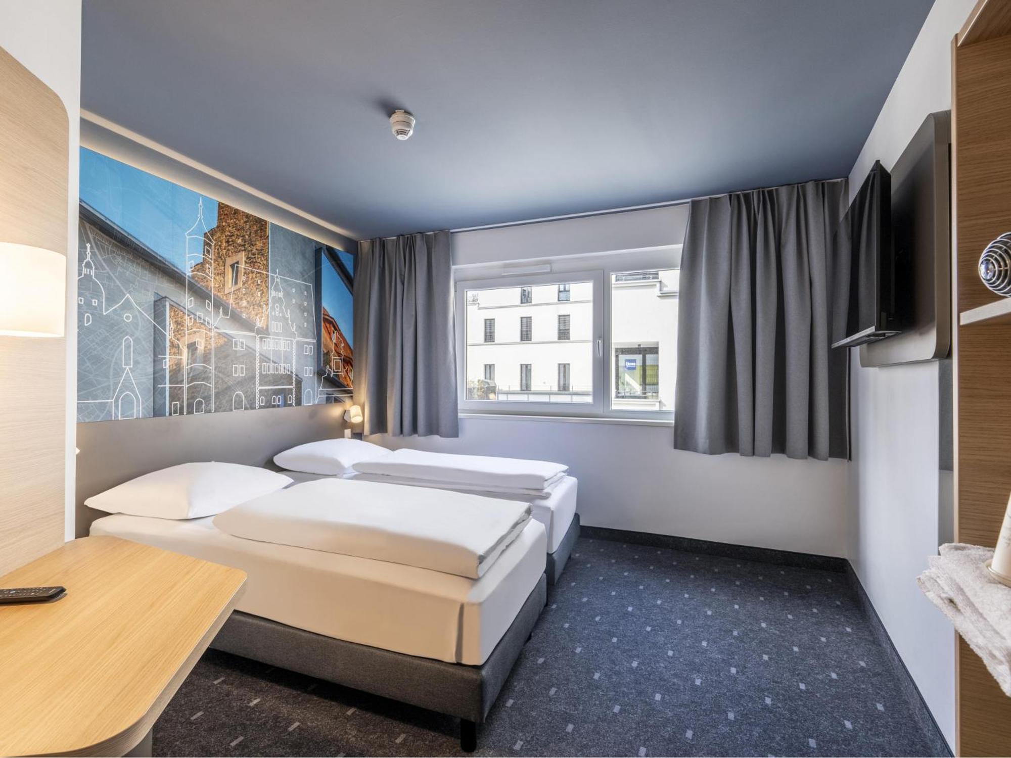 B&B Hotel Schweinfurt-City ภายนอก รูปภาพ
