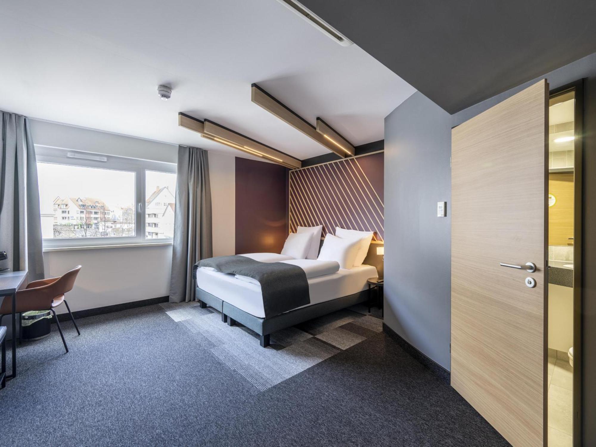 B&B Hotel Schweinfurt-City ภายนอก รูปภาพ