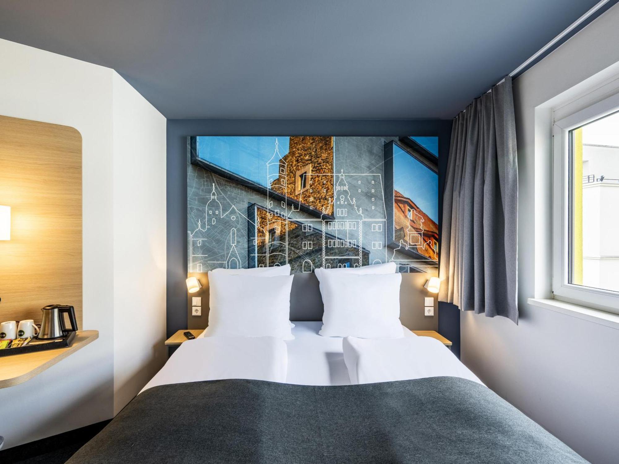 B&B Hotel Schweinfurt-City ภายนอก รูปภาพ